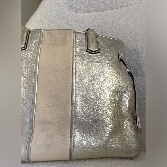 Coach Chelsea Leather Stripe Charlie Carryall Tote cream and gold met colour - Picture 10 of 16